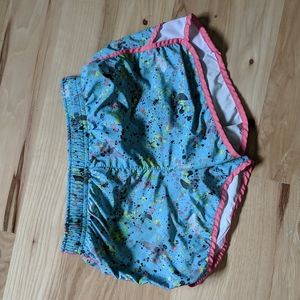 Puma Girls Size Medium 8-10 Sporty Lightweight Athletic Shorts